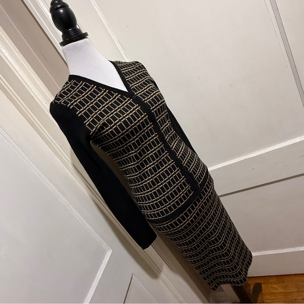 DKNY Black Khaki Sweater Skirt Set Long Sleeve